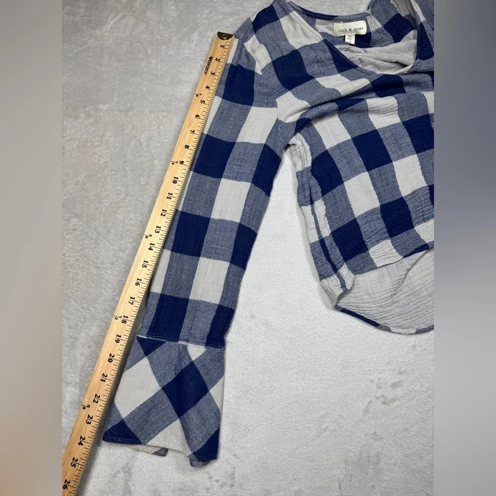 Anthropologie Cloth & Stone Gingham Plaid Gauzy Navy Blue Grey Blouse Medium